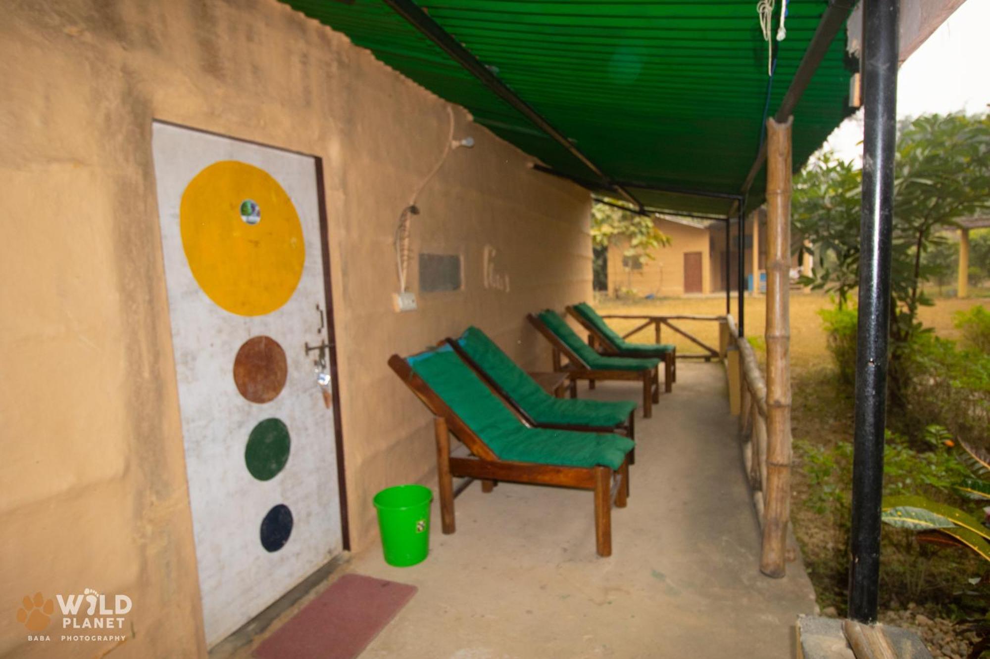 Wild Planet Eco Retreat Hotel Bardiya Buitenkant foto