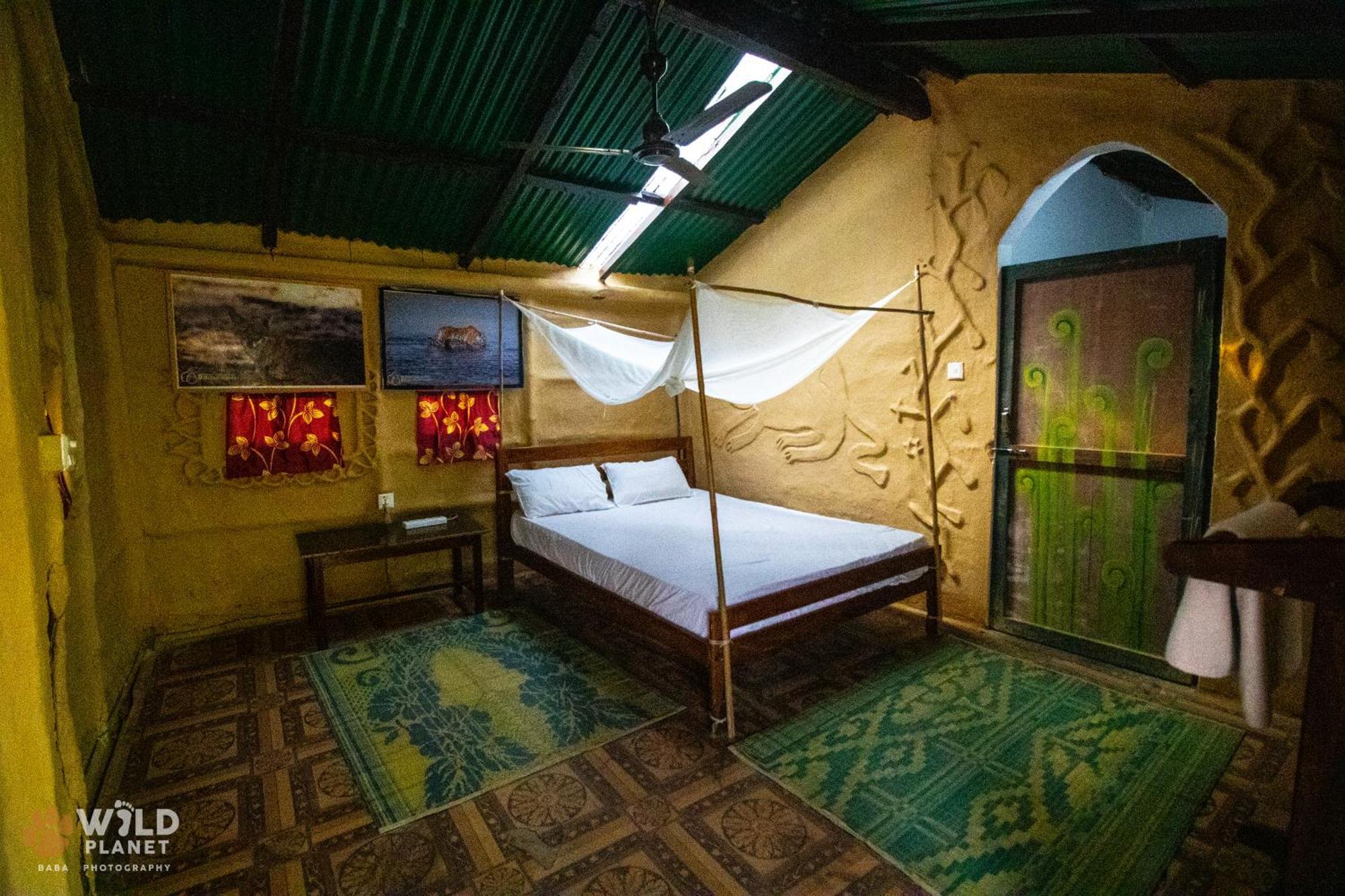 Wild Planet Eco Retreat Hotel Bardiya Buitenkant foto