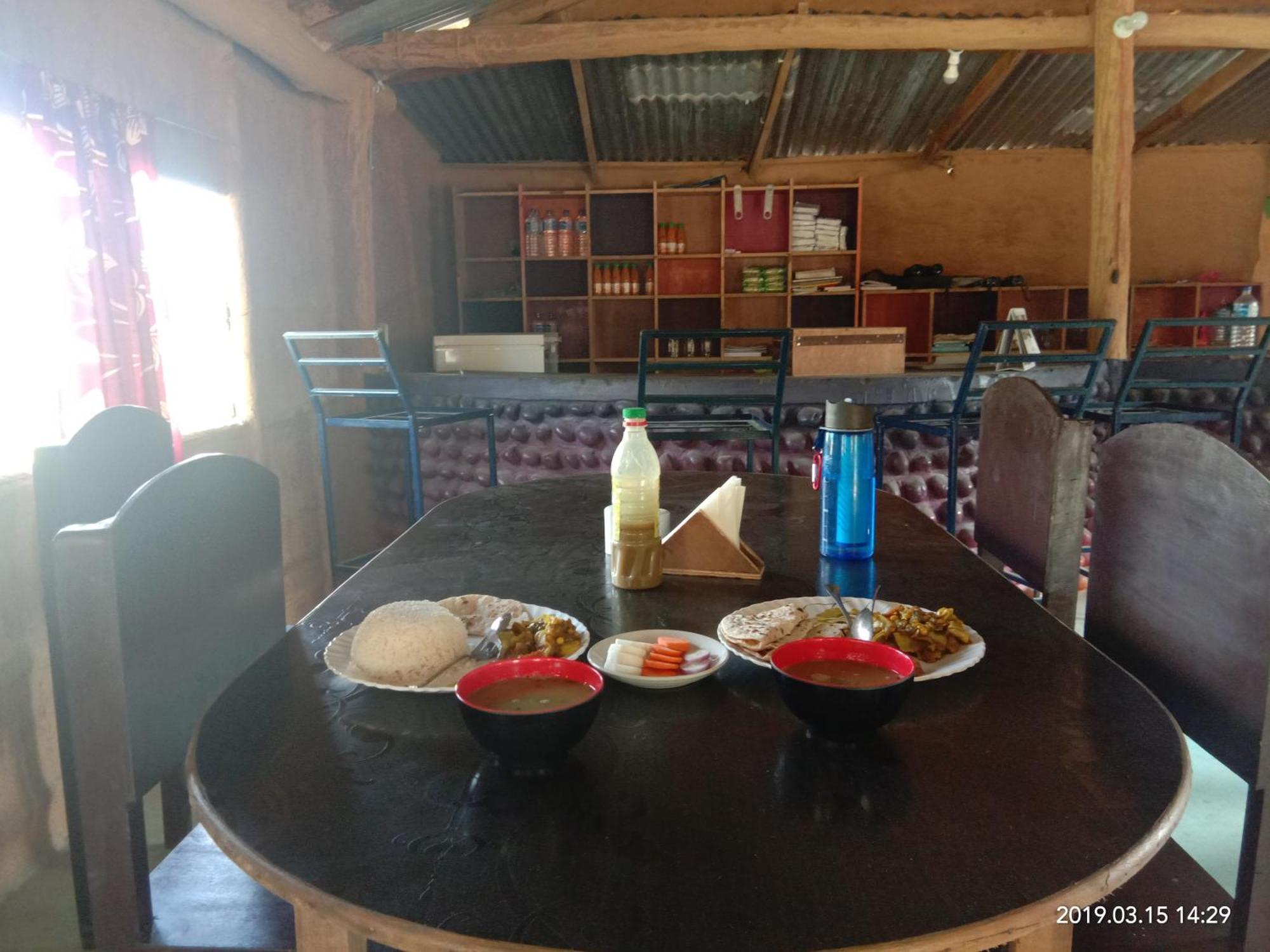 Wild Planet Eco Retreat Hotel Bardiya Buitenkant foto