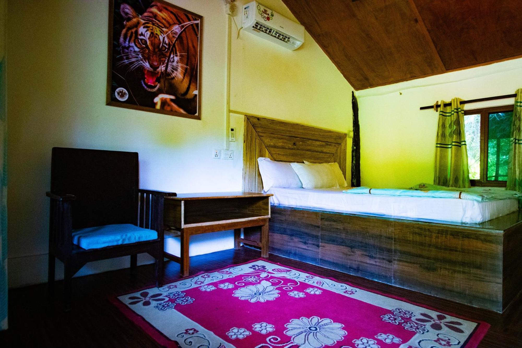 Wild Planet Eco Retreat Hotel Bardiya Buitenkant foto