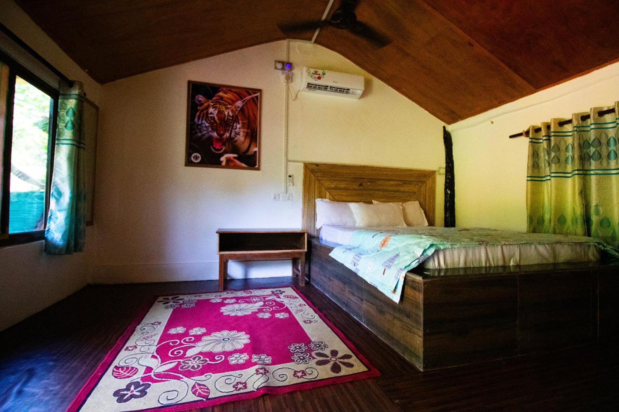 Wild Planet Eco Retreat Hotel Bardiya Buitenkant foto