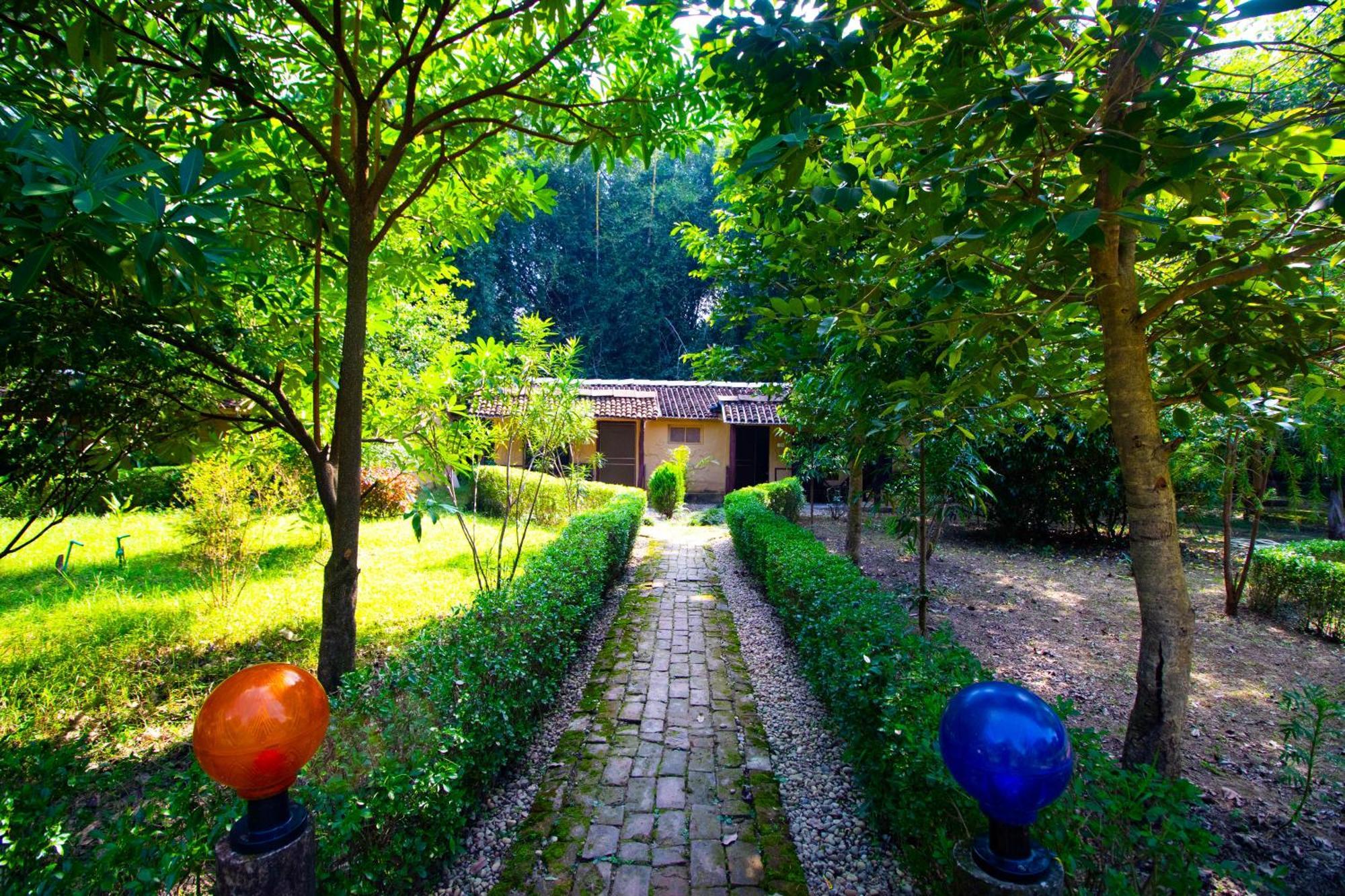Wild Planet Eco Retreat Hotel Bardiya Buitenkant foto