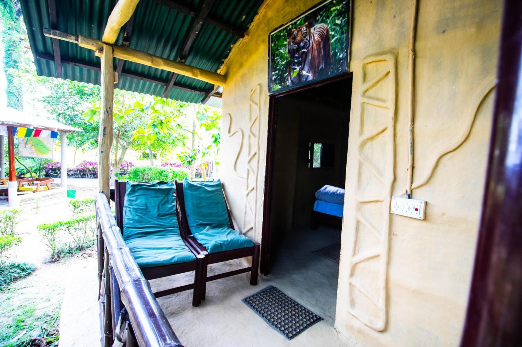 Wild Planet Eco Retreat Hotel Bardiya Buitenkant foto